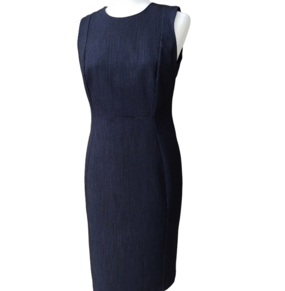 Calvin Klein Black Sleeveless Business Sheath Dress in Women's Small